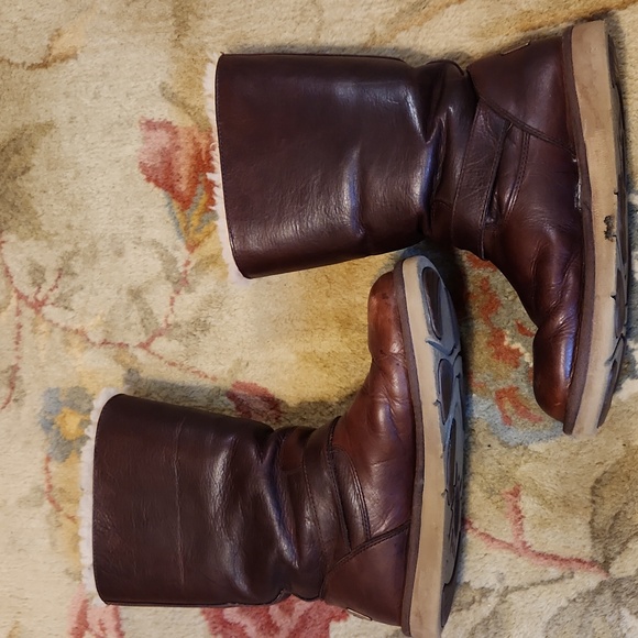 UGG Kensington boot, brown leather, size 8 - Picture 2 of 12